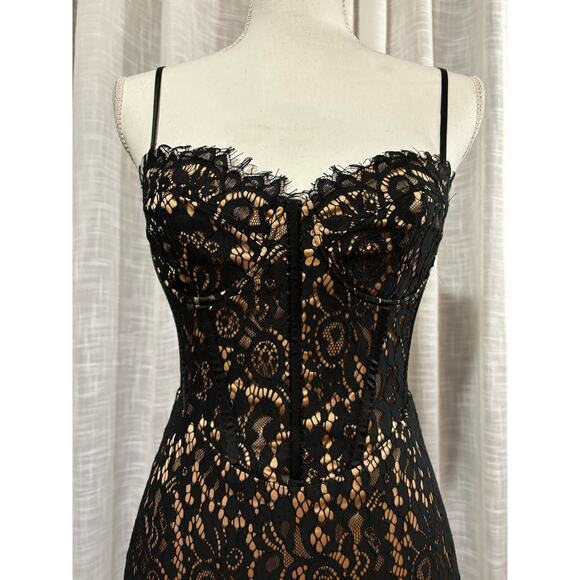NWT Showpo Makenzie Midi Dress Strappy Corset Lace Slip Dress in Black Size 2 XS - Picture 3 of 9